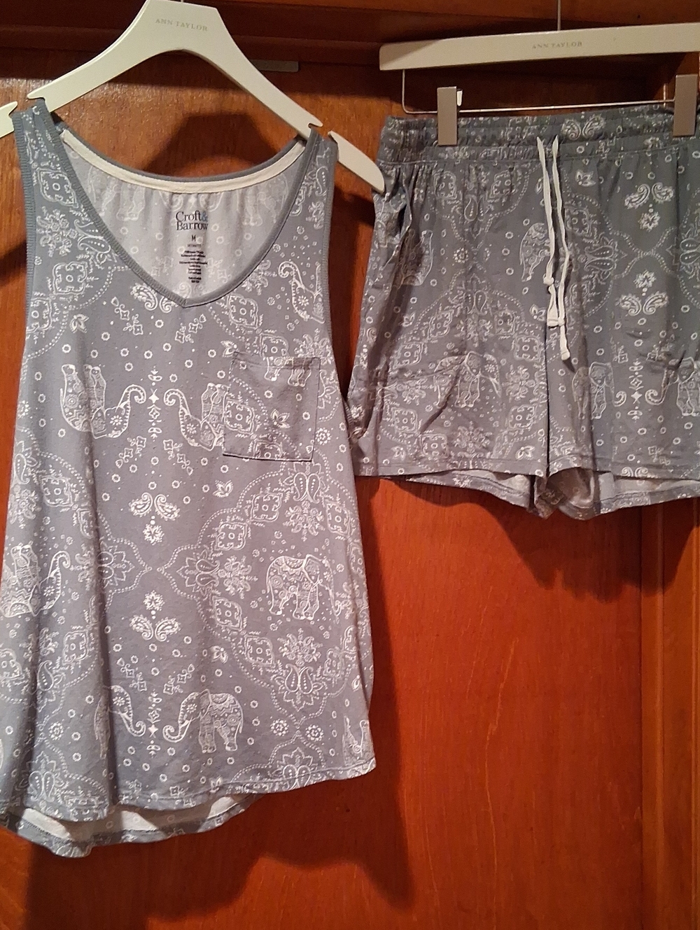Croft & Barrow Women's Gray Paisley Elephant Sleep Set, Sz M (#273)